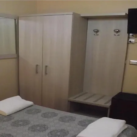 Hotel Elide 3*