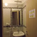 Elide Hotel