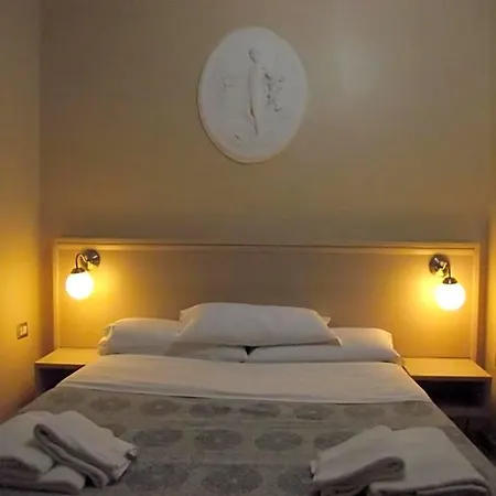 Hotel Elide 3*