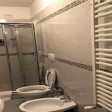 Hotel Elide