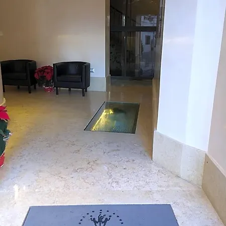 Hotel Elide