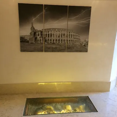 Elide Hotel